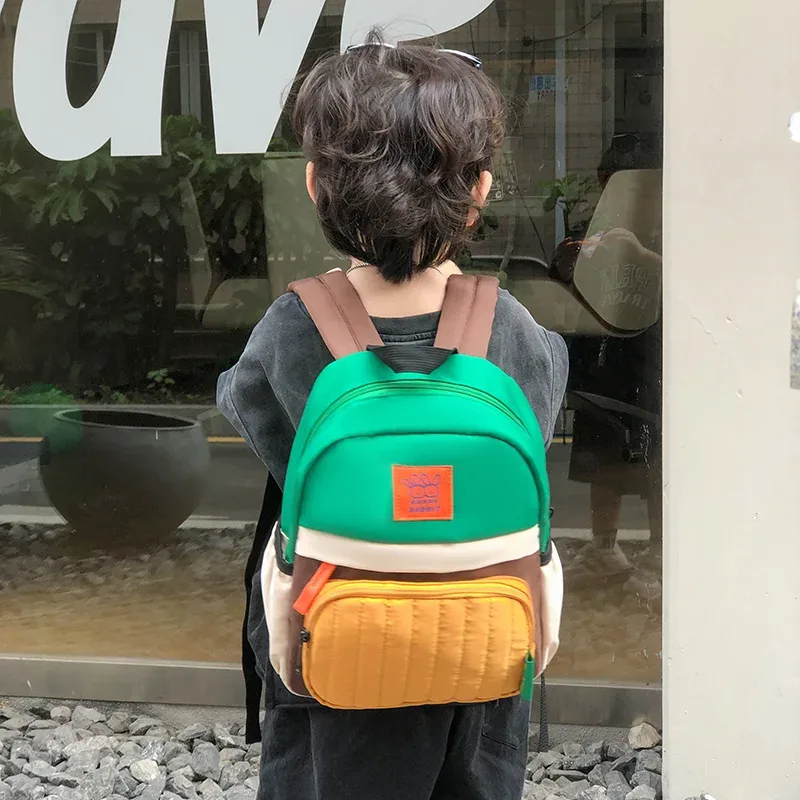 Sac à dos coréen pour enfants, style color block tendance, sac à dos double épaule pour étudiants, grande capacité, léger, pour activités de plein air, parent-enfant