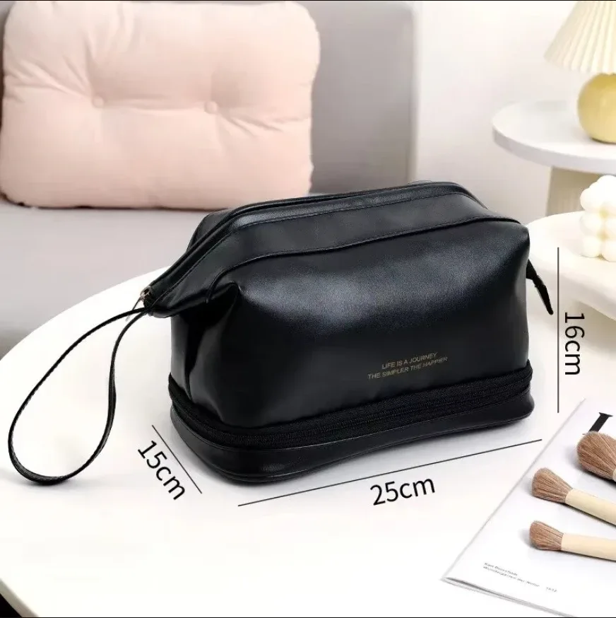 trousse de maquillage pratique et à la mode en pu, sac de rangement de voyage, trousse de toilette de grande capacité, trousse de maquillage pour oreiller de beauté stimulant les mains