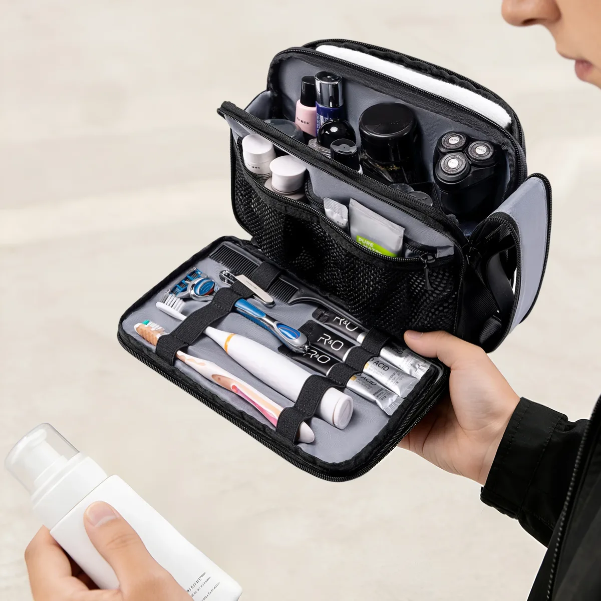 trousse de toilette portable hk étanche pour hommes et femmes – sac de voyage pour articles essentiels de sport, organisateur de maquillage et cosmétiques, sac à main de beauté