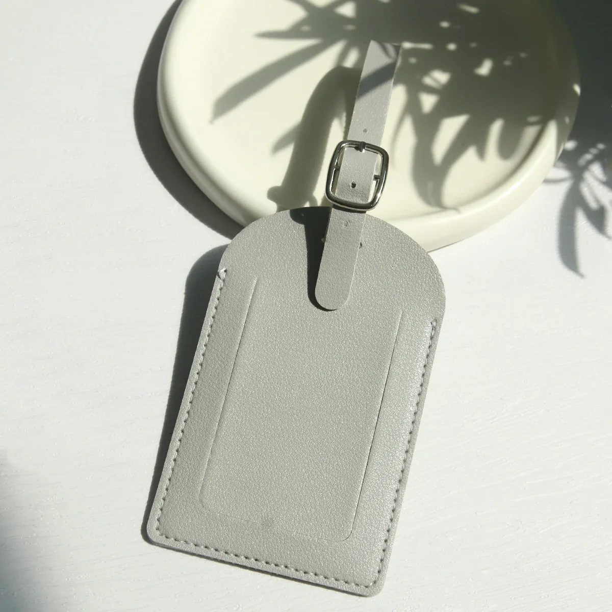 étiquettes de bagage en similicuir pour hommes et femmes, étiquettes de valise, étiquettes de sac fourre-tout, étiquettes d'identification avec couverture de confidentialité intégrale pour les voyages