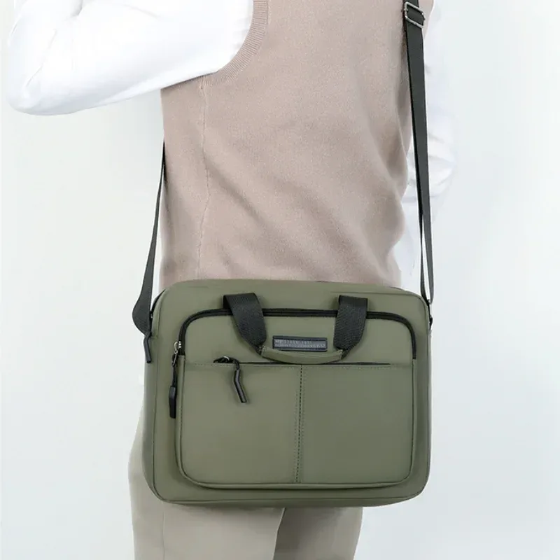 Nouveau sac à bandoulière horizontal de grande capacité pour hommes sac de messager porte-documents multifonctionnel simple sac à main de livre A4 sac d'affaires 가