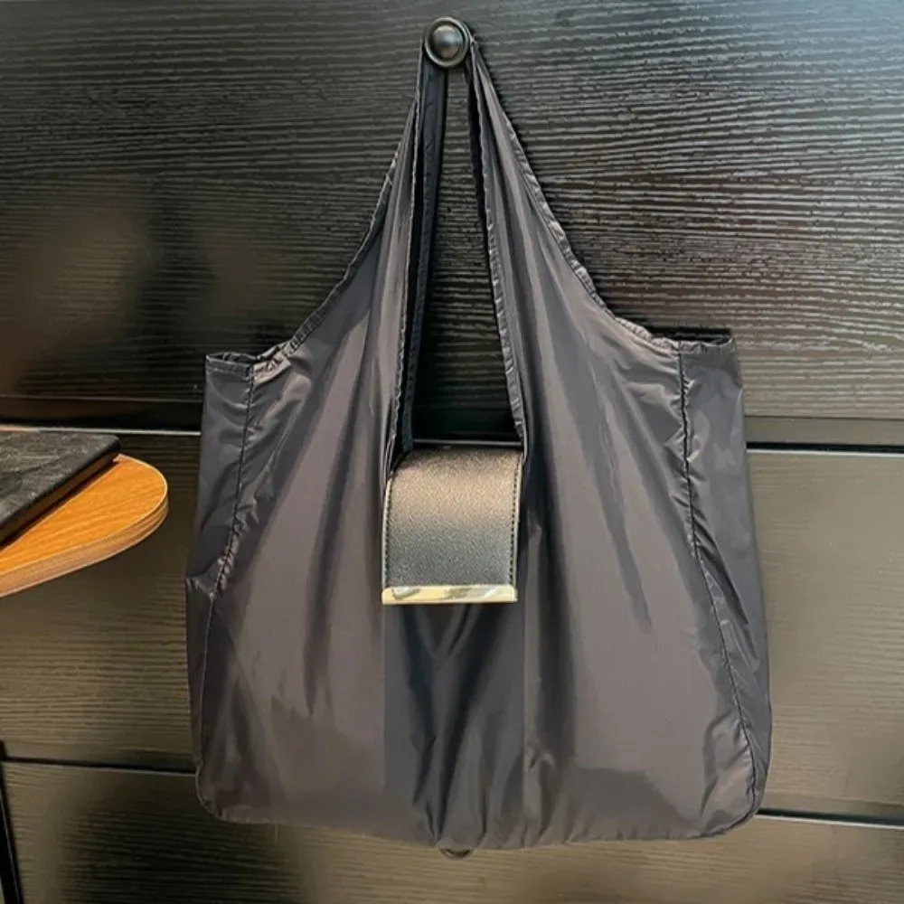 sac fourre-tout réutilisable mini format porte-clés, grande capacité, léger, pliable, sac de courses, porte-clés, écologique, extensible, sac réutilisable