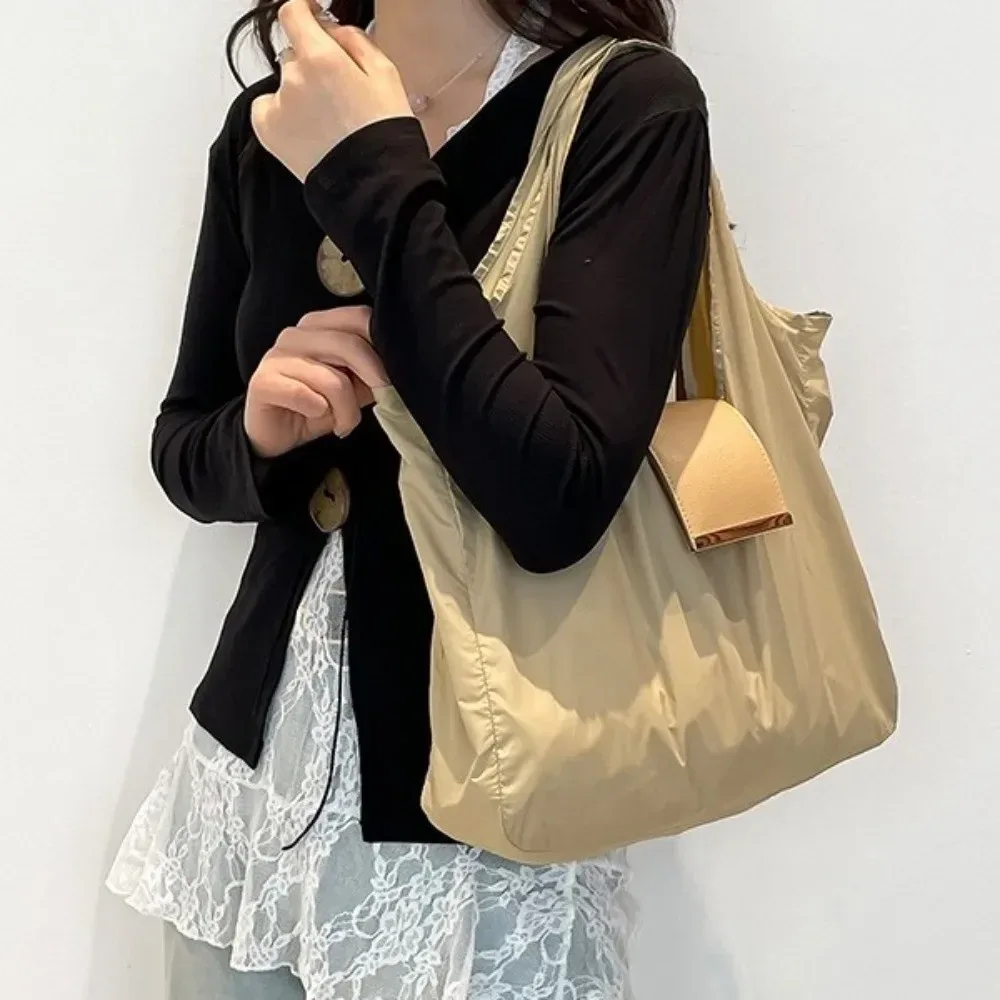 mini sac fourre-tout porte-clés grande capacité, sac de courses pliable écologique, léger, avec anneau porte-clés, extensible et réutilisable pour le voyage