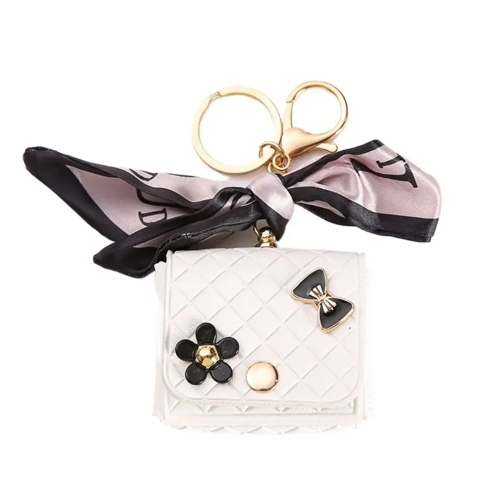 mini sac matelassé en cuir, porte-clés, porte-monnaie, pochette pour écouteurs, accessoires avec pendentif breloque fleur mignonne pour femmes, clés de moto, sacs à dos