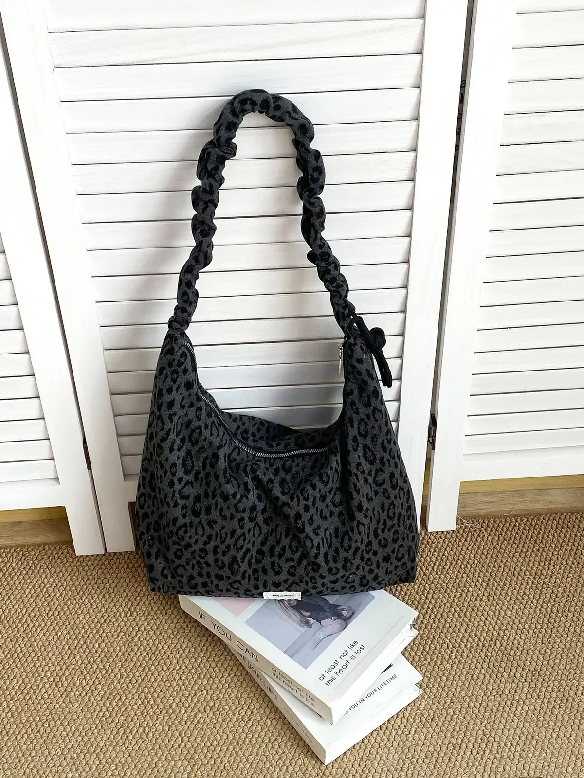 sac bandoulière coréen à imprimé étoiles, noir et blanc, grande capacité, sac hobo décontracté à rayures, sac à main polyvalent pour écolière