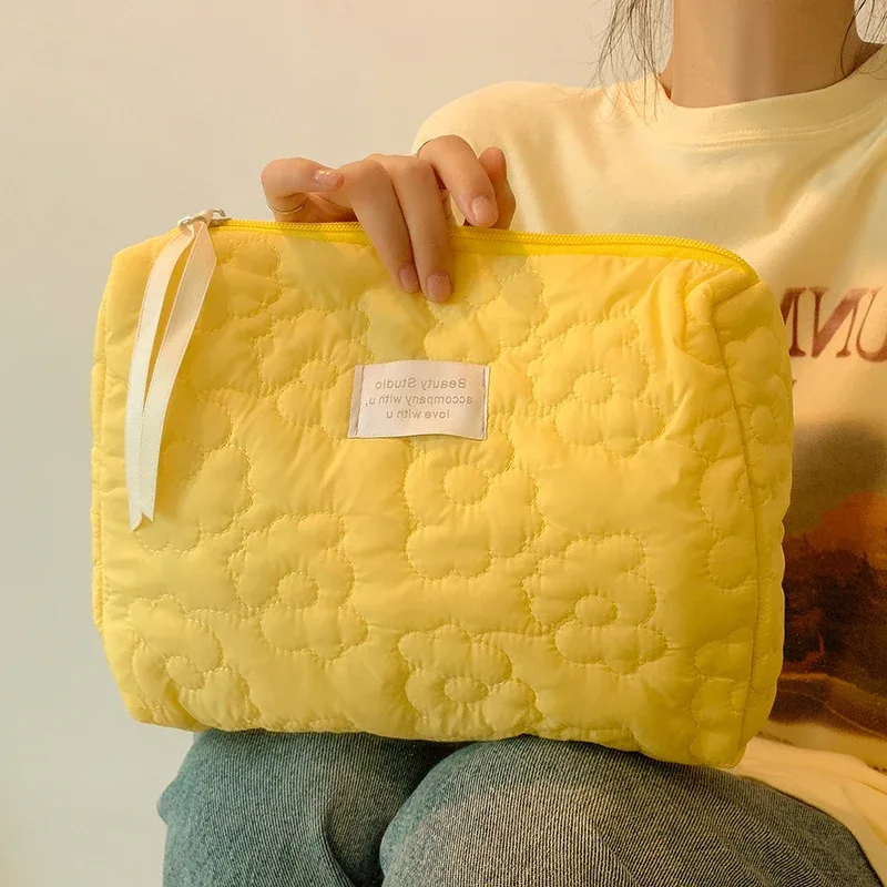 trousse de maquillage à motif de fleurs pour femmes, trousse de toilette, trousse à fermeture éclair, trousse à cosmétiques, trousse de voyage pour poudres lavantes, trousse de maquillage pour femmes, 2024