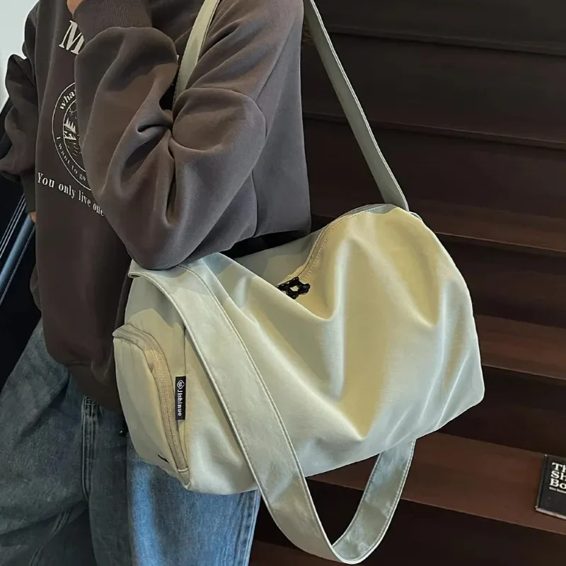 sac de sport pour femmes, sac de natation à séparation humide/sèche, sac de voyage grande capacité pour courtes distances avec compartiment à chaussures