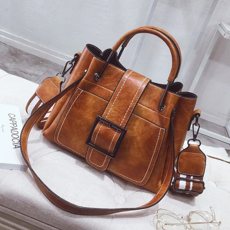Sacs à Bandoulière Brodés Personnalisés pour Femme, Sac à Rabat en Cuir, Bon Marché, 2022