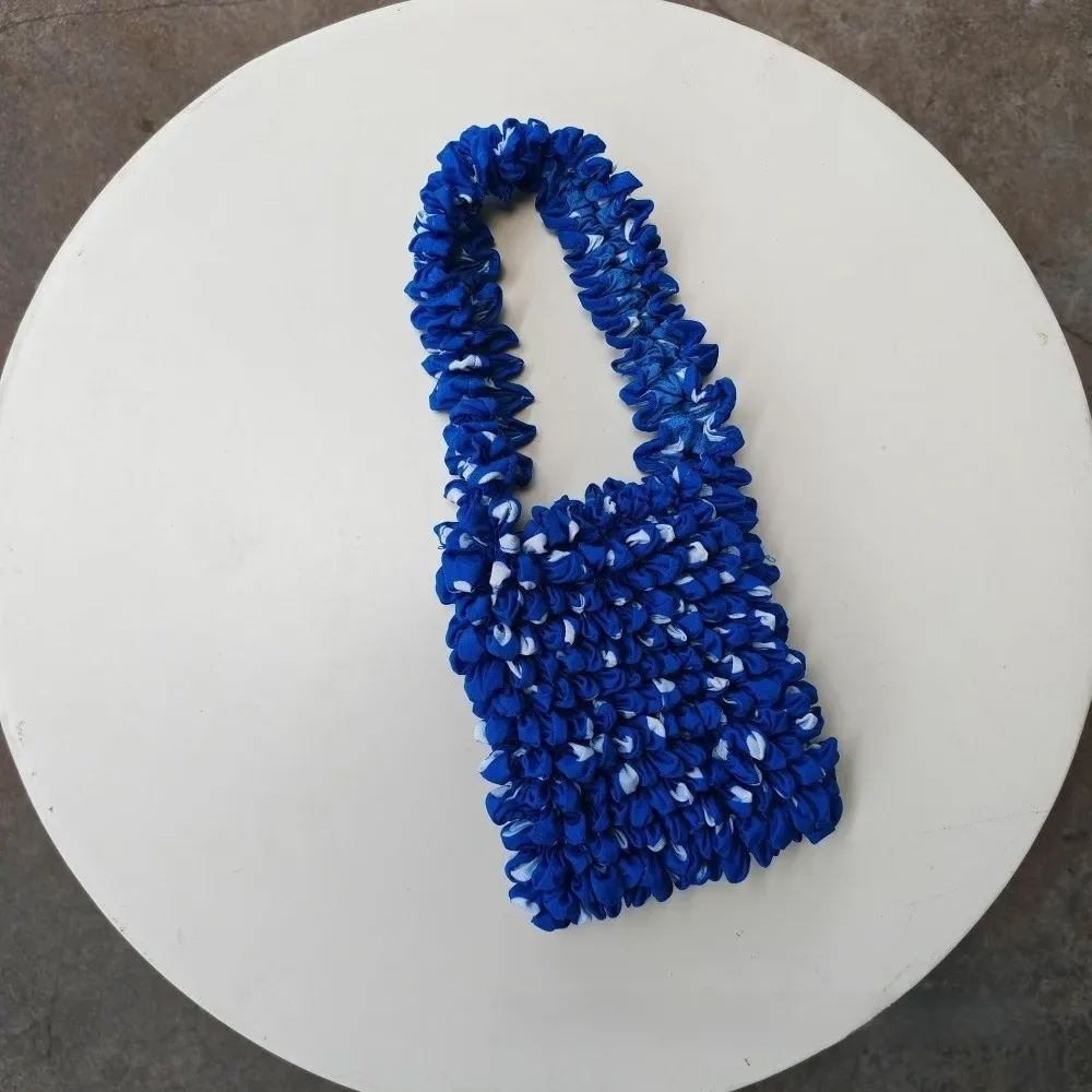Sac bandoulière à bulles de grande capacité, noir à pois, en polyester doux, sac de shopping à pois, tissu extensible, design réutilisable