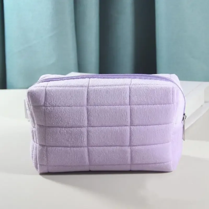 trousse de maquillage en fourrure mignonne pour femmes, grande trousse à cosmétiques unie avec fermeture éclair, sac de voyage pour maquillage et articles de toilette, pochette de lavage, trousse à stylos en peluche