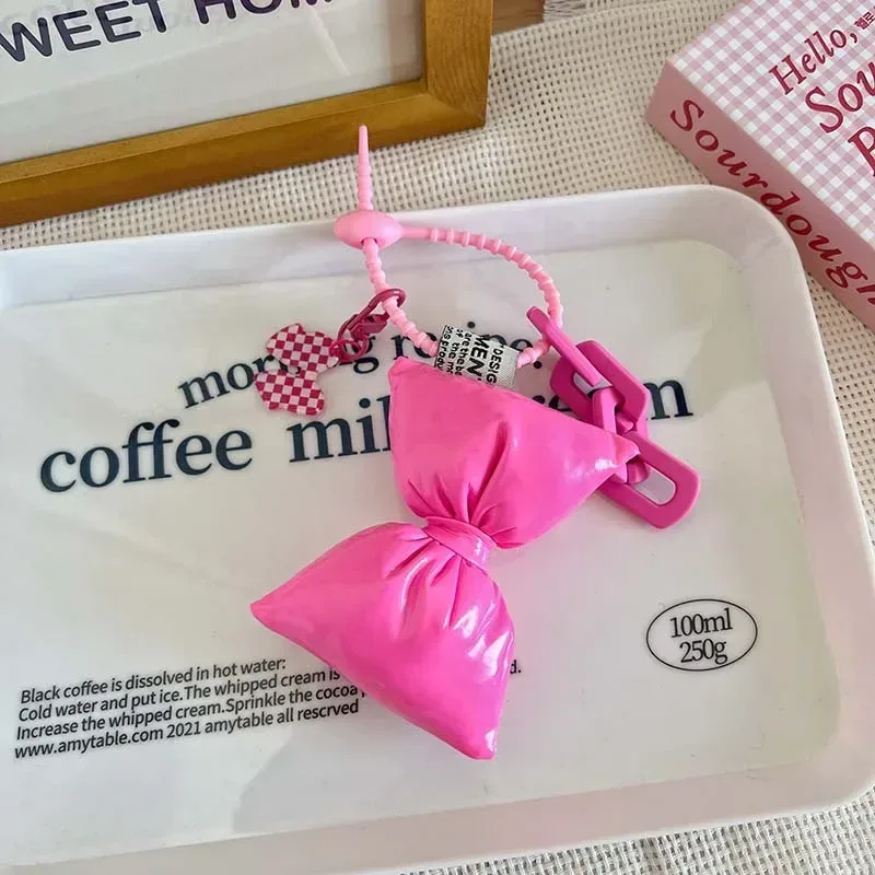 porte-clés en cuir et coton avec nœud doux pour fille, pendentif simple et mignon pour sac à dos, décoration de sacs