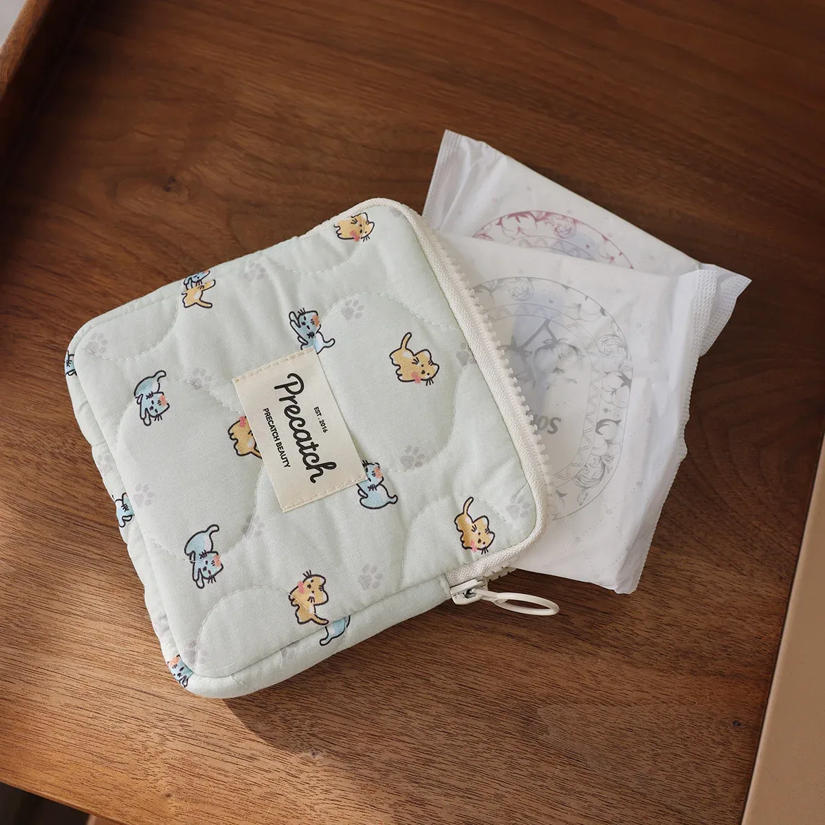 sac de rangement multi-modèles frais imprimé chat mignon, sac à cosmétiques, serviette hygiénique, sac physiologique, petit sac de maquillage portable pour filles