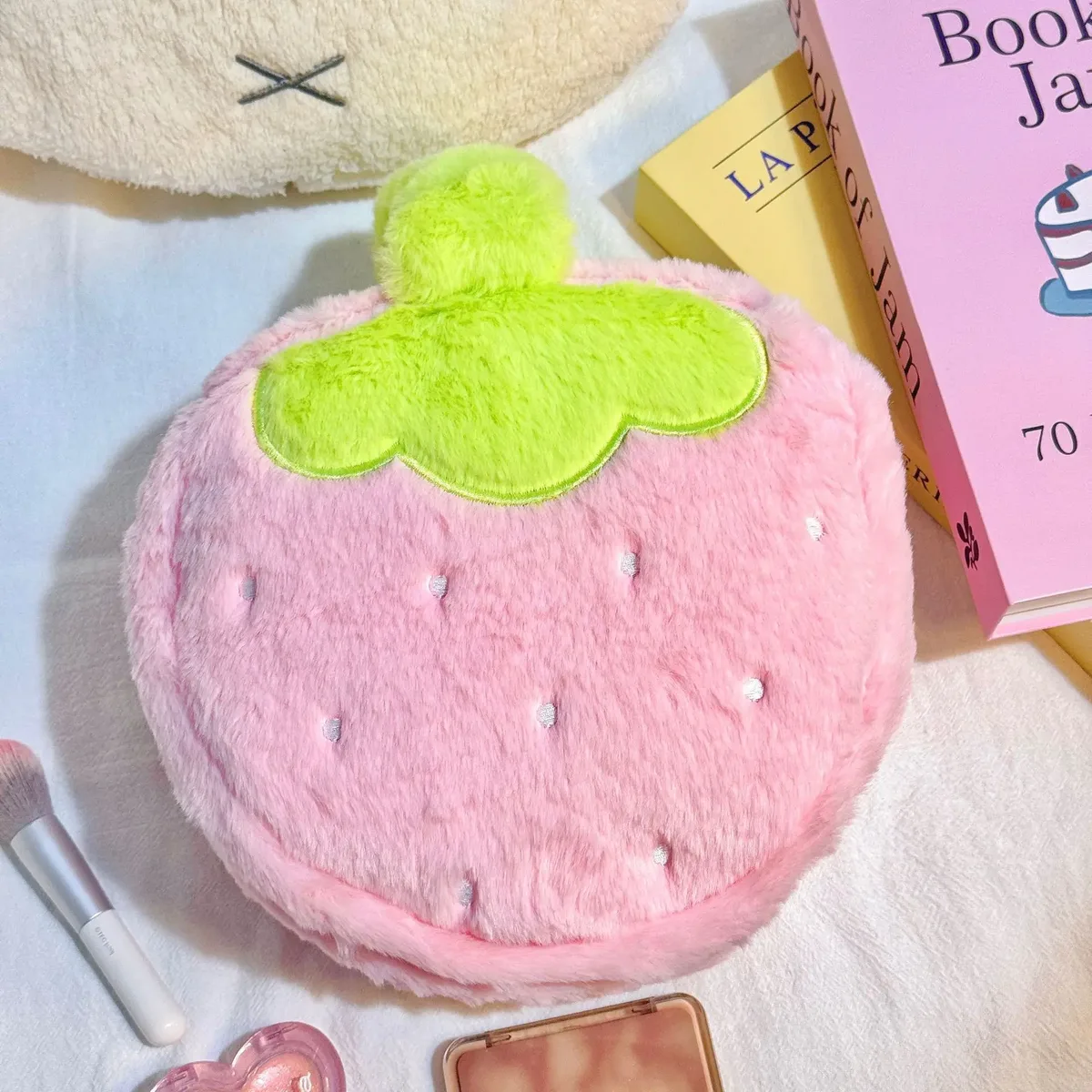 sac à cosmétiques en peluche fraise pour femmes, sac de lavage de voyage, grande capacité, organisateur de soins de la peau, sacs de rangement de maquillage mignons