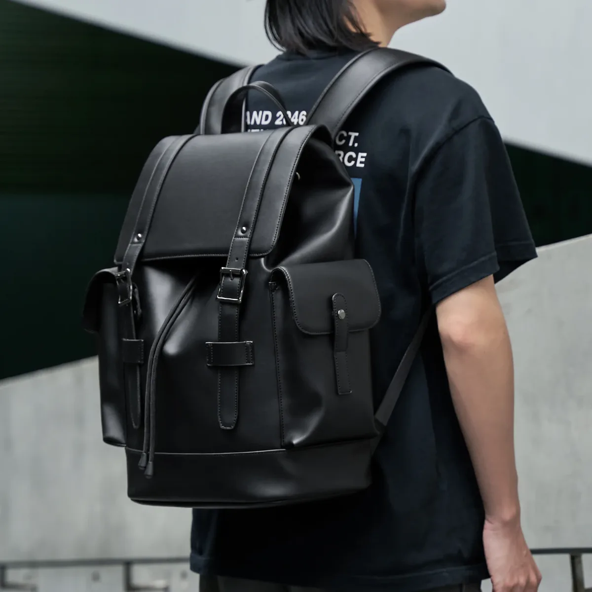 MOYYI – sac à dos en cuir PVC pour hommes, grande capacité, étanche, Durable, pour ordinateur portable, conception antivol pour les voyages d'affaires