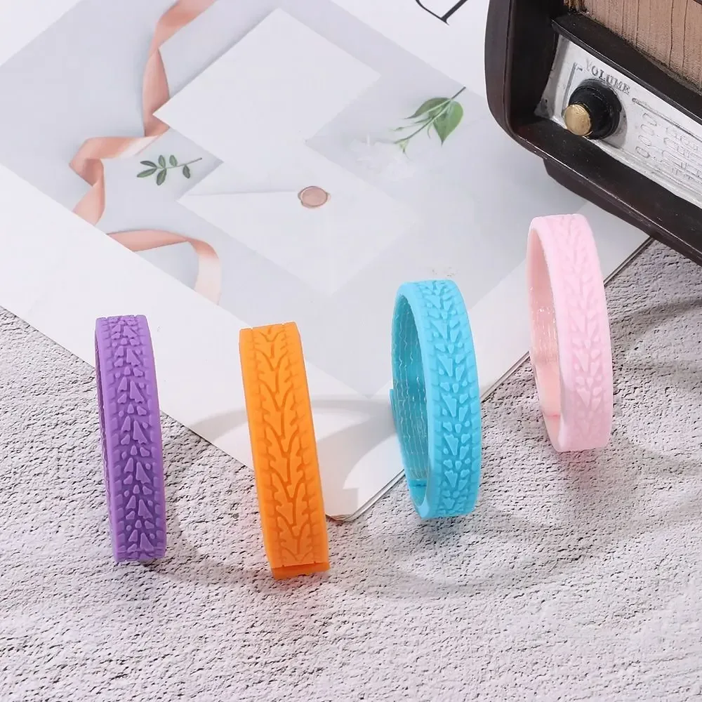 4 pièces de protection anti-bruit pour roulettes de valise, compatibles avec les roues à amortissement et les roues à axe, rétractables