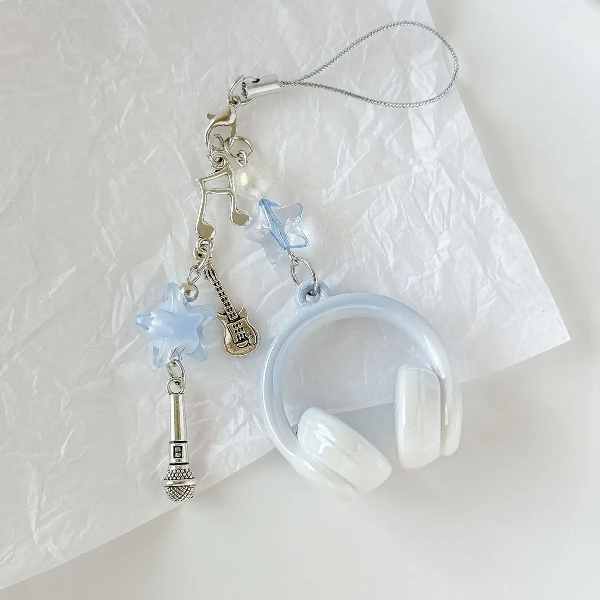 écouteurs de musique noirs, chaînes pour téléphone portable, petit pendentif musical à bouton-poussoir, pendentif créatif de décompression pour sac à dos, porte-clés