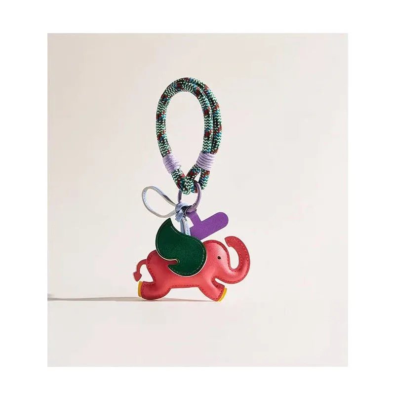 mignon et ludique en cuir dumbo sac pendentif sac à breloques sac accessoires sac d'école sac à dos charme