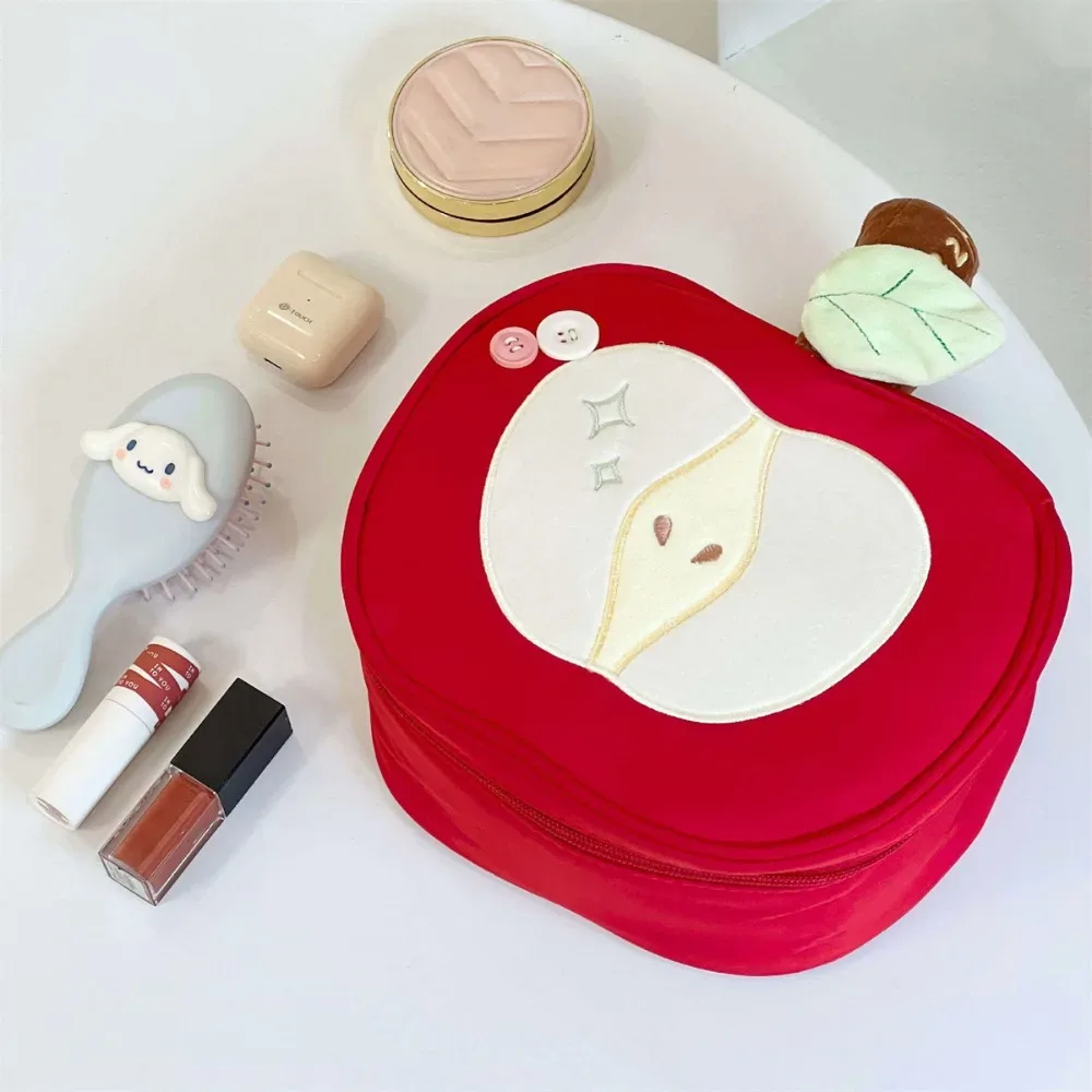 trousse de maquillage grande capacité pomme rouge mignonne, pochette cosmétique portable à main pour femmes, organisateur de voyage pour articles de toilette