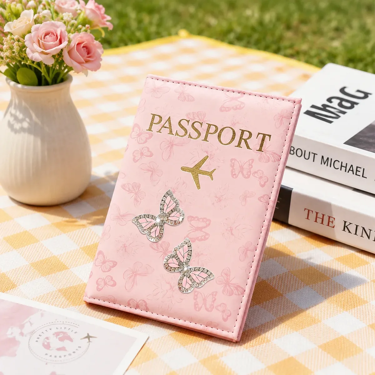 porte-passeport en cuir pu rose papillon, étui de voyage orné de strass avec emplacements pour cartes pour femme, cadeau idéal pour les vacances à l'aéroport