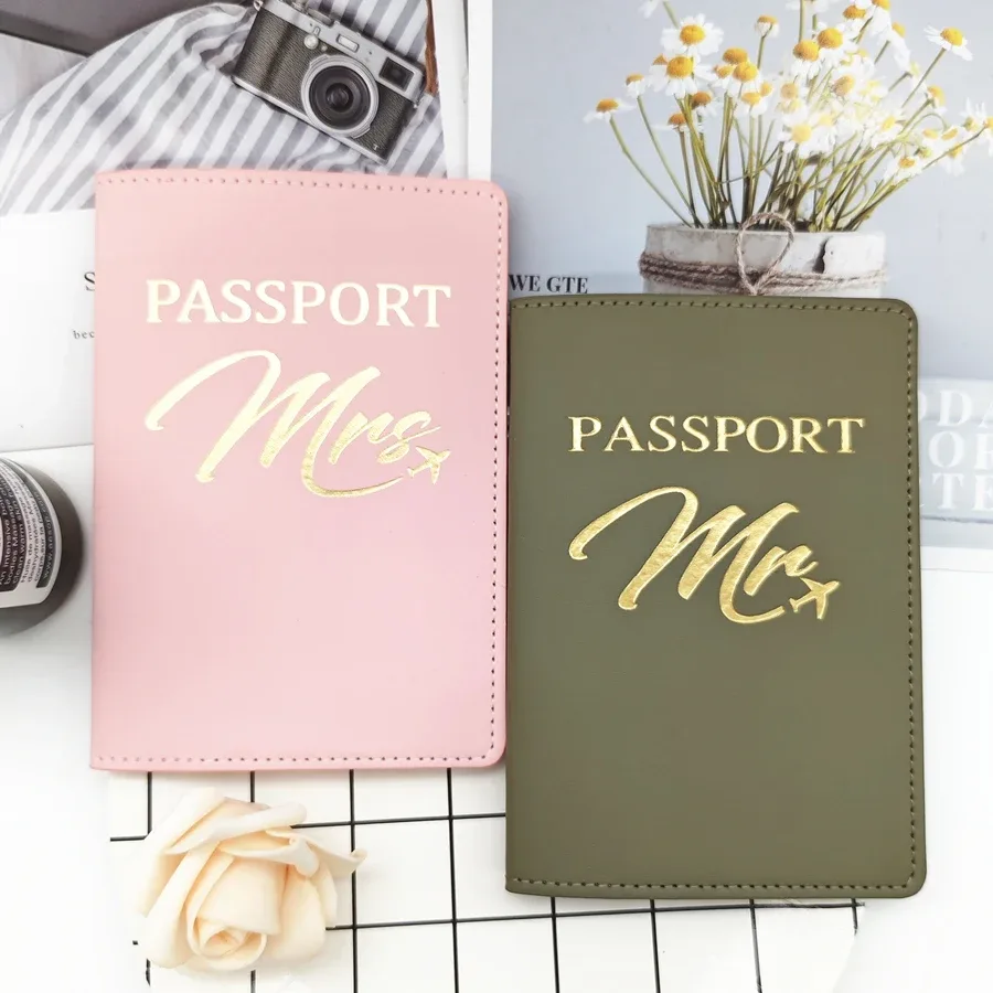 Ensemble de 2 Porte-Passeports en Cuir PU pour Couples Amoureux, Porte-Cartes, Accessoires de Voyage, Portefeuille Léger pour Femmes et Hommes