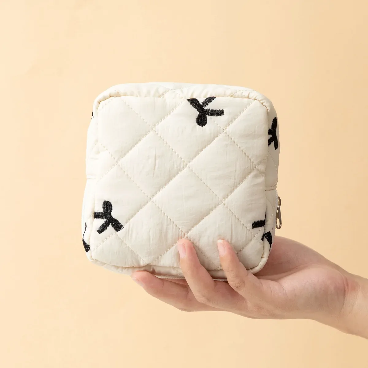 mini sac à cosmétiques avec nœud mignon pour femmes, sac de rangement pour serviettes hygiéniques, porte-tampon portable, mini sac de rangement pour maquillage et rouge à lèvres