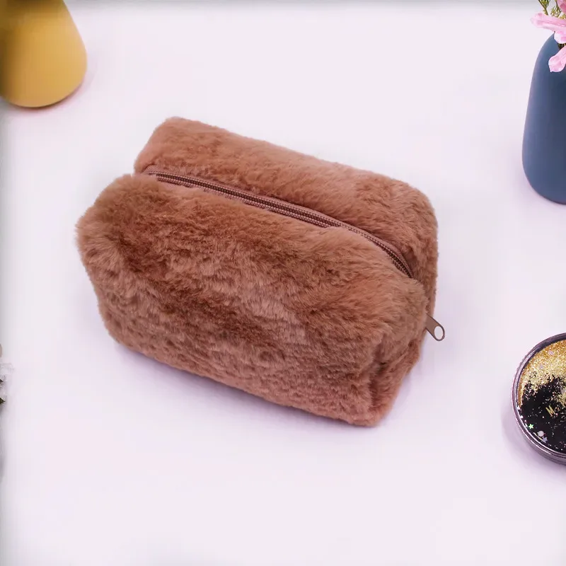 sac de maquillage en peluche douce pour femmes, sac de rangement de maquillage cosmétique moelleux, étui de voyage pour filles, sac à main de lavage de toilette, nouvelle collection hiver