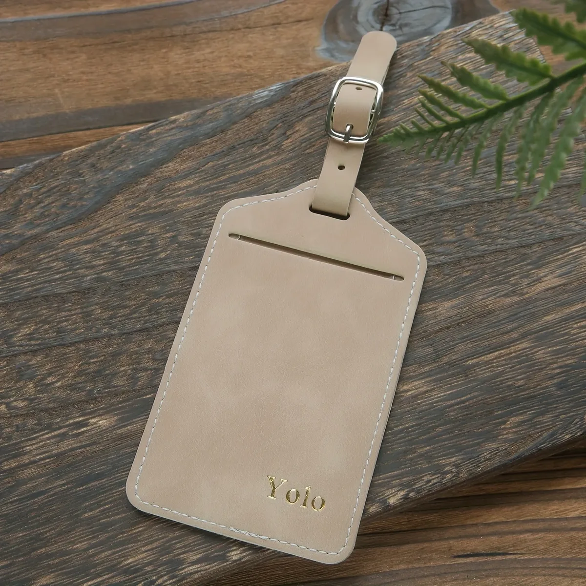 étiquette de bagage personnalisée avec monogramme doré estampé à chaud, carte de nom et de confidentialité, étiquette de valise végane, accessoire chic pour le voyage et les mariages