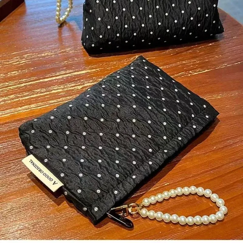 trousse de maquillage à pois avec fermeture éclair en perles, pochette cosmétique douce avec doublure, sac de rangement de toilette de voyage portable