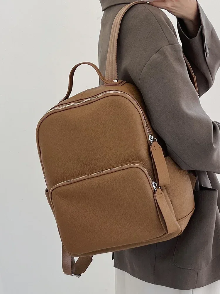 sac à dos en cuir de vachette première couche pour femme, grand sac de voyage pour femme, design tendance, sac d'école pour ordinateur portable, cartable universitaire pour femme
