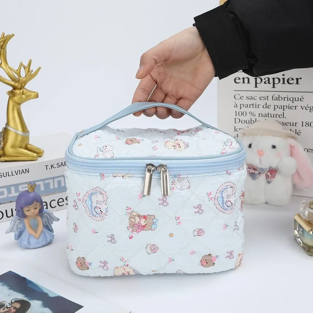 Sac de maquillage portable grande capacité, motif dessin animé, style coréen, sac de rangement pour maquillage, sac cosmétique, extérieur