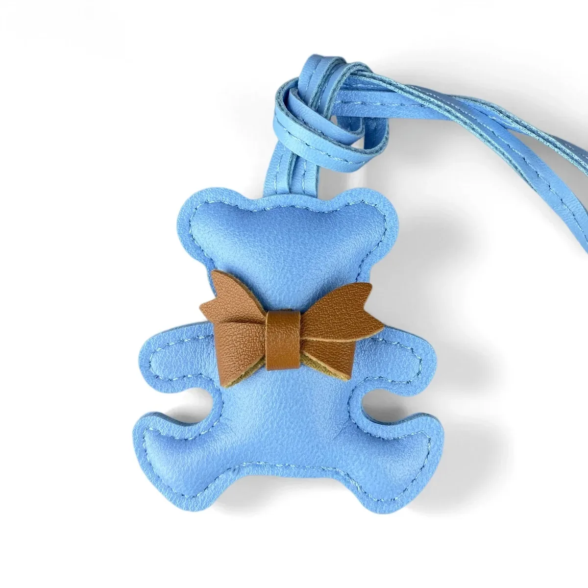 adorable breloque de sac en cuir pu en forme d'ours, pose câlin avec un petit nœud, pendentif animal pour sacs à main et sacs à dos, cadeau pour filles