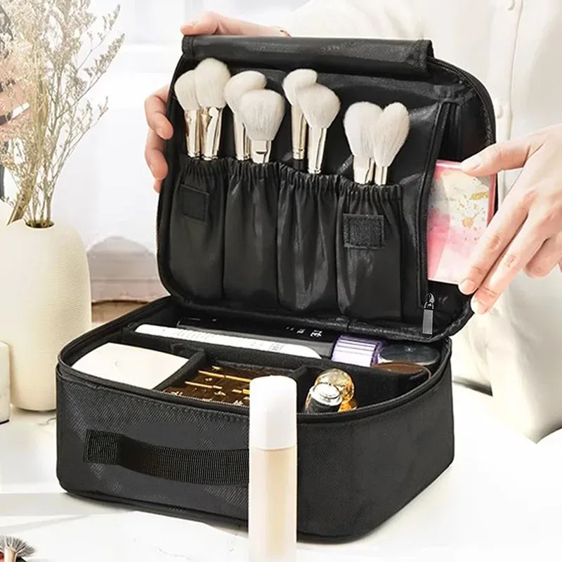 nouvelle arrivée : trousse de maquillage imperméable pour femme, boîte de rangement professionnelle pour outils de beauté, broderie, étui de maquillage portable, organiseur