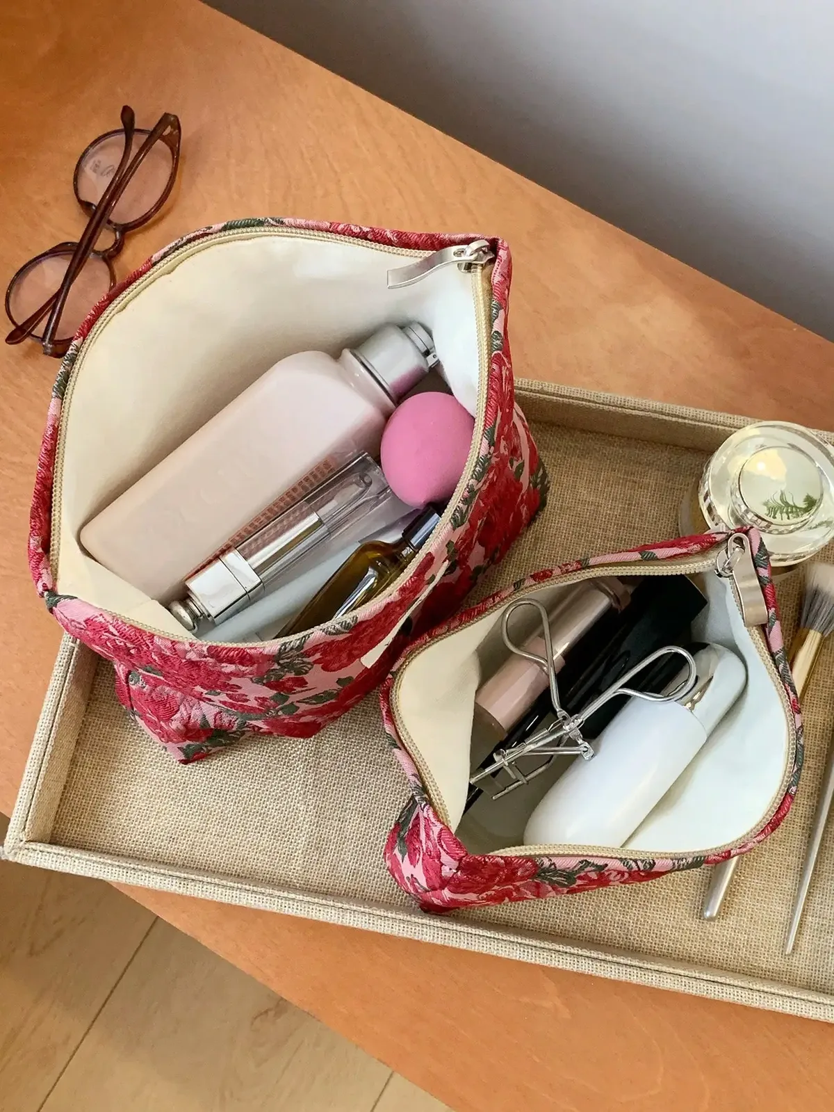 1 pièce/ensemble sac de maquillage rose rouge vintage, sac de maquillage à motif rose, sac de rangement de maquillage, sac de lavage quotidien mignon