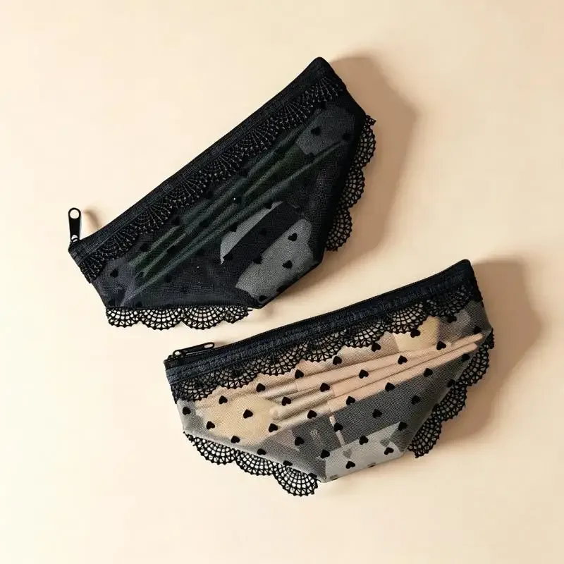 pochette cosmétique unique en dentelle et résille avec fermeture éclair élégante et portable pour un rangement pratique du maquillage et des articles personnels