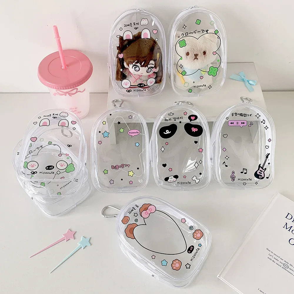 dessin animé pvc trèfle à quatre feuilles figurine poupée sac de rangement transparent mignon fille sac à dos pendentif porte-clés affichage poupée sac portefeuille