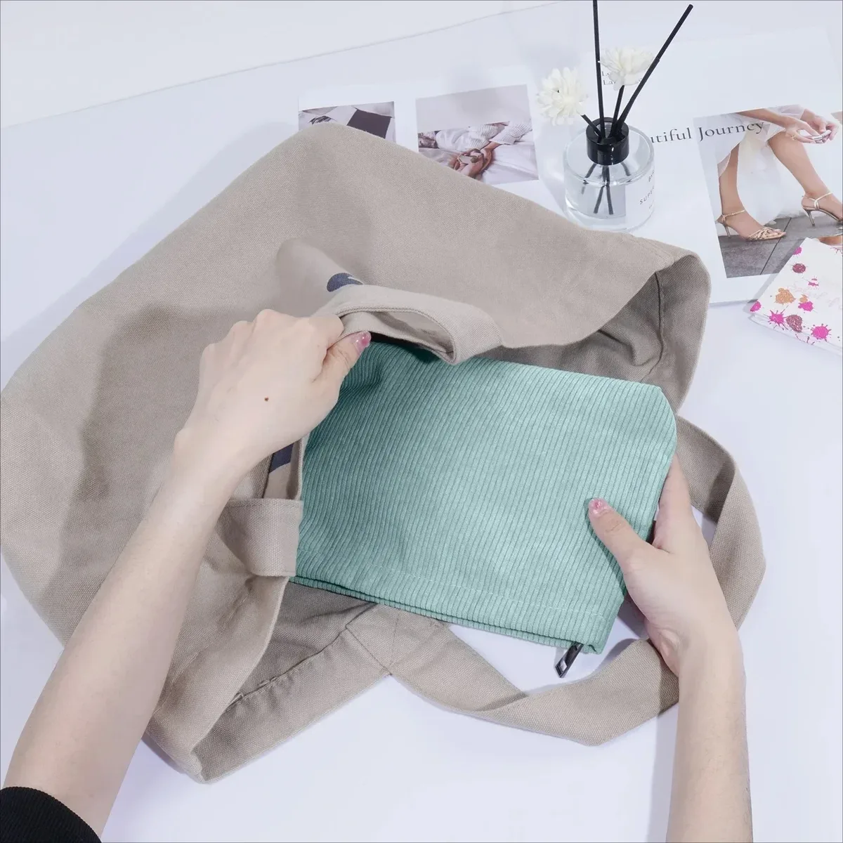 sac à cosmétiques de voyage en velours côtelé, sac de rangement de maquillage portable, sacs à main pour femmes, grande capacité, fermeture éclair, organisateur de maquillage, pochette de rangement
