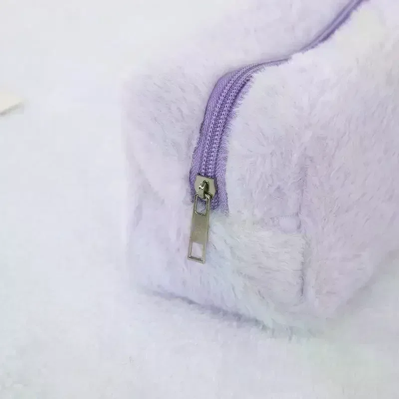 sac de maquillage en peluche mignon pour femmes, petits sacs à cosmétiques portables de voyage, trousse de toilette à fermeture éclair de couleur unie, pochette de lavage, sacs de rangement