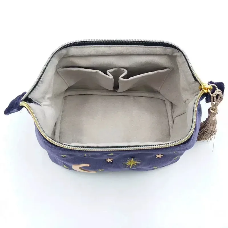 trousse à cosmétiques de grande capacité avec étoiles brodées et décorations de lune et poches intérieures, portable, le meilleur cadeau pour la mère