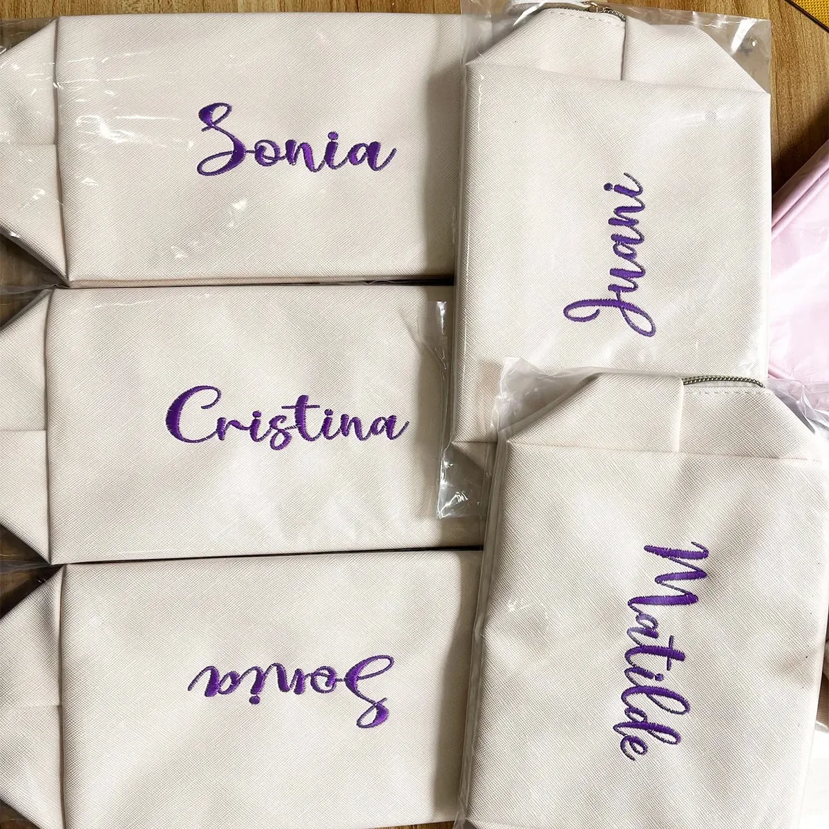 trousse de maquillage brodée personnalisée, portable en cuir pu saffiano, kits de cosmétiques de toilette imperméables pour hommes et femmes, logo avec nom personnalisé