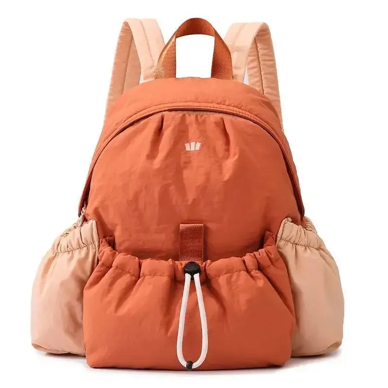 sacs à bandoulière de sport légers en vente sac à dos de couleur contrastée femmes 2025 nouvelle mode collège style sac à dos de voyage en plein air