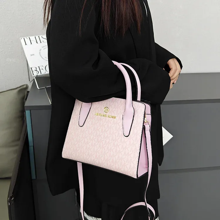 nouveau sac à bandoulière décontracté pour femme michael kors, sac à main mk, sac de voyage d'affaires, sac multifonctionnel à motifs.