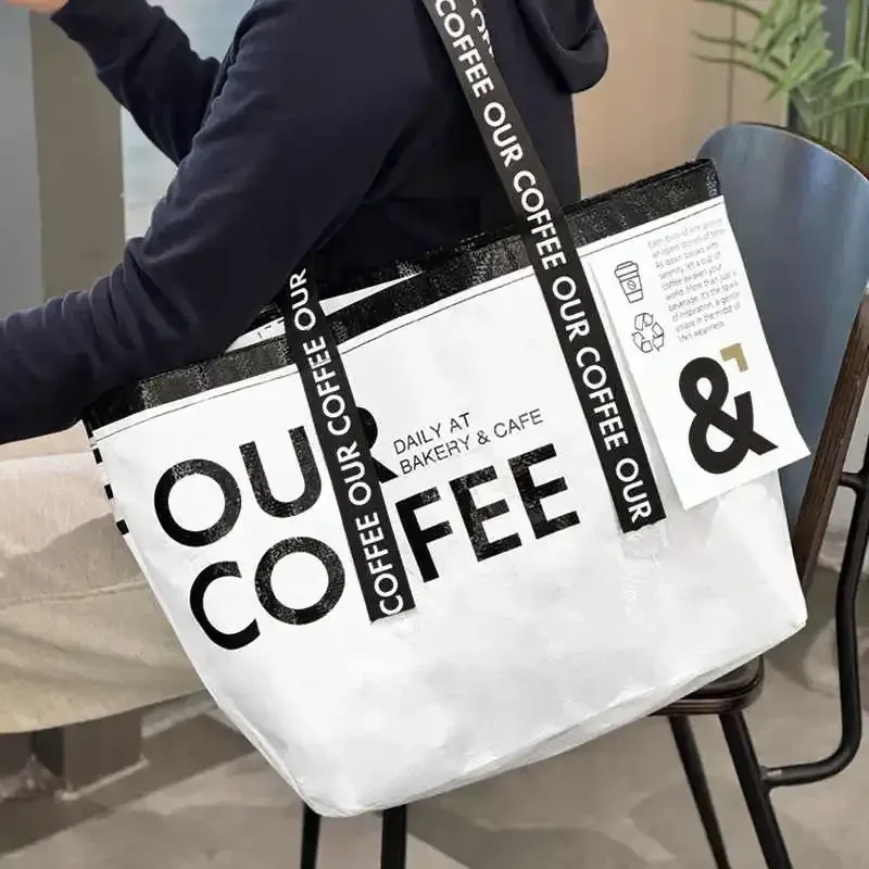 sac de courses tissé blanc imperméable, sac à bandoulière avec lettres anglaises, fourre-tout réutilisable, sac à main portable, sac d'épicerie pour vêtements et linge
