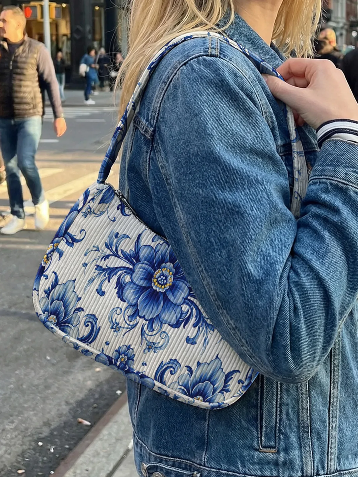 sac à bandoulière tendance à imprimé floral bleu, sac sous le bras en velours côtelé blanc pour un usage quotidien décontracté