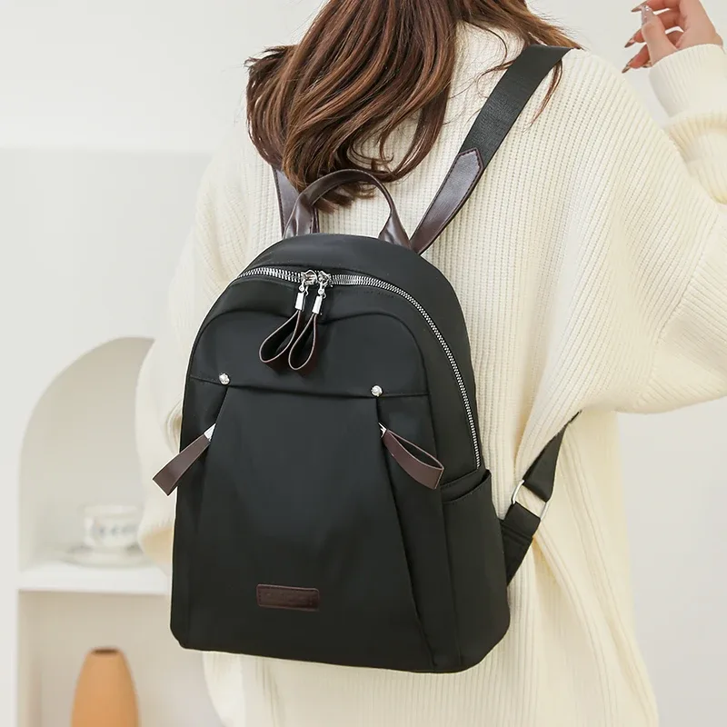 sac à dos tendance pour femmes avec plusieurs compartiments, solide et durable, sac d'école pratique pour les voyages quotidiens