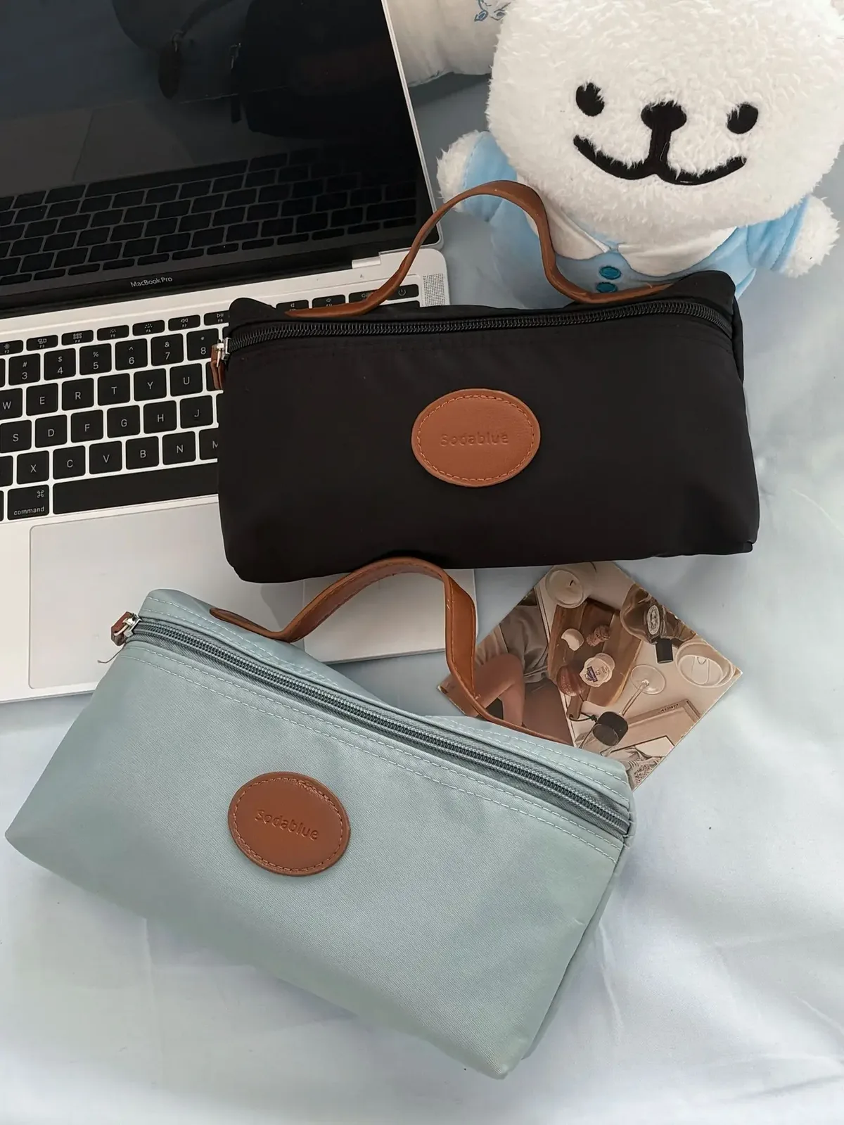 nouvelle trousse de toilette portable unisexe yt de haute qualité, élégante et légère, avec étiquette en cuir, sac à main en nylon pour le maquillage