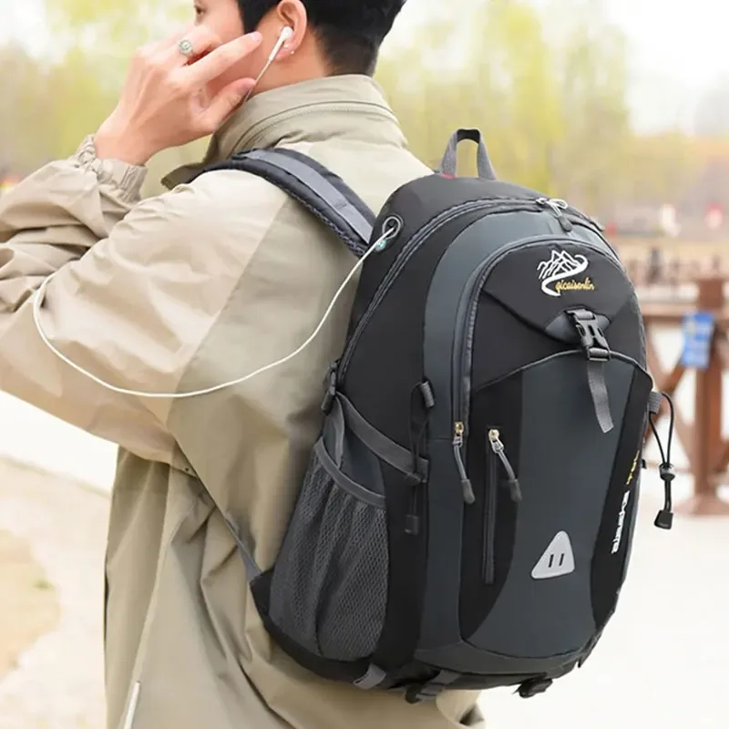 nouveau sac à dos de voyage pour hommes et femmes, sac à dos de randonnée en plein air, sacs à dos de camping, grande capacité, sacs pour ordinateur portable, sac de montagne léger