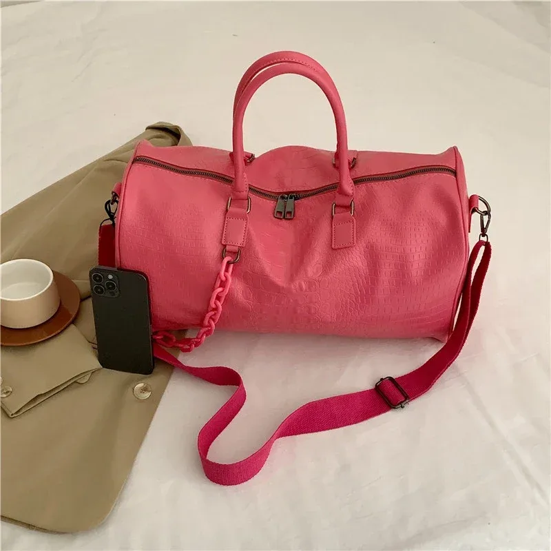 sacs de voyage légers en pu solide pour femmes, grande capacité, sac à main de fitness doux à la mode, sac à bandoulière pour courtes distance
