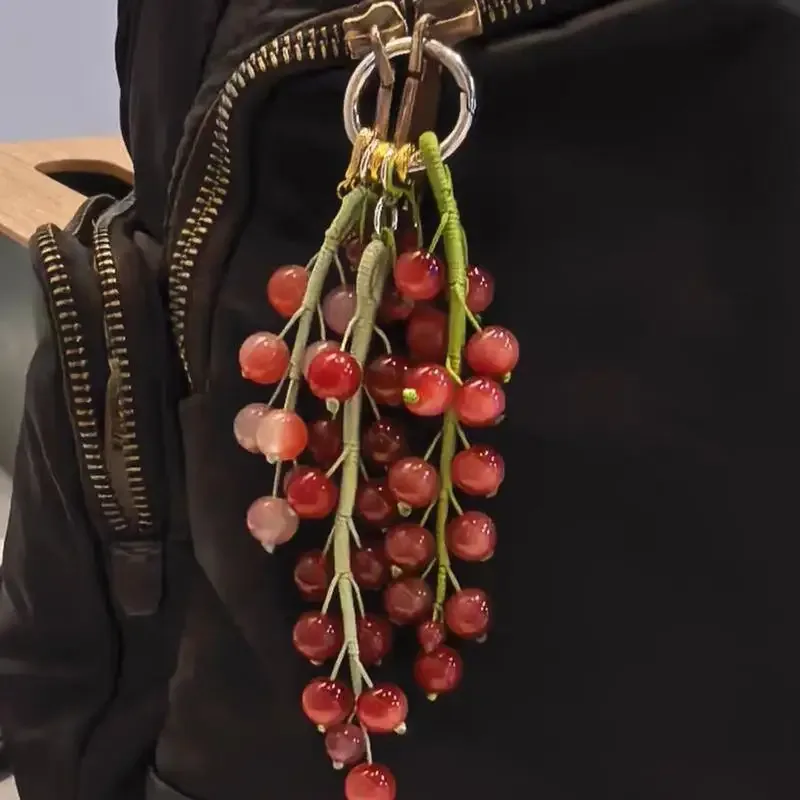 breloque de sac en perles faites à la main avec des perles en résine brillante, design mignon et charmant, parfait pour décorer un sac à dos ou un sac à main, cadeau idéal pour les filles.