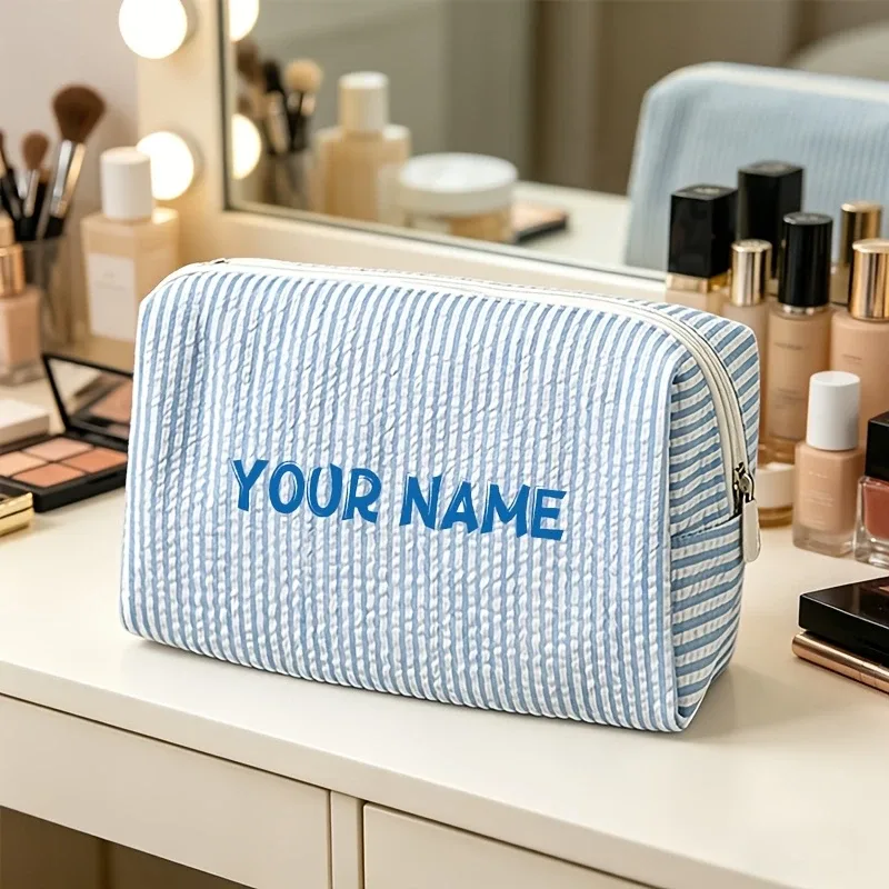 pochette à maquillage personnalisée à rayures verticales décontractées, pochette de rangement élégante et simple en tissu seersucker, sac de voyage léger et spacieux pour cosmétiques