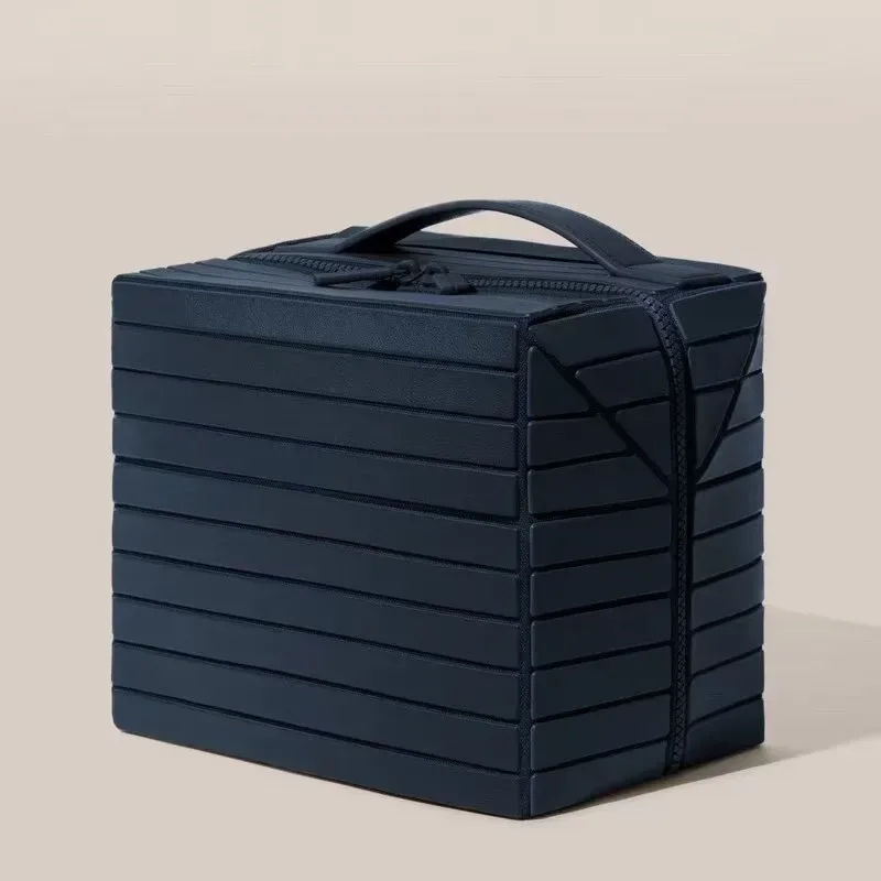 sac de voyage à maquillage en cuir pu rayé pour femme 2026, organiseur de cosmétiques chic à coque rigide portable grande capacité et double fermeture éclair